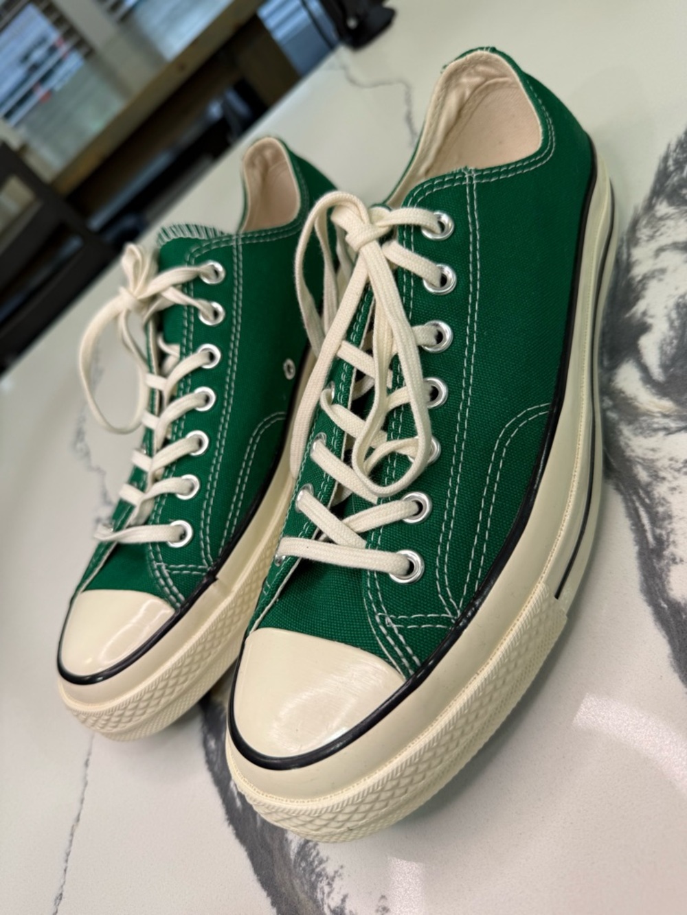 Size 9 - Converse Chuck 70 Low Midnight Clover